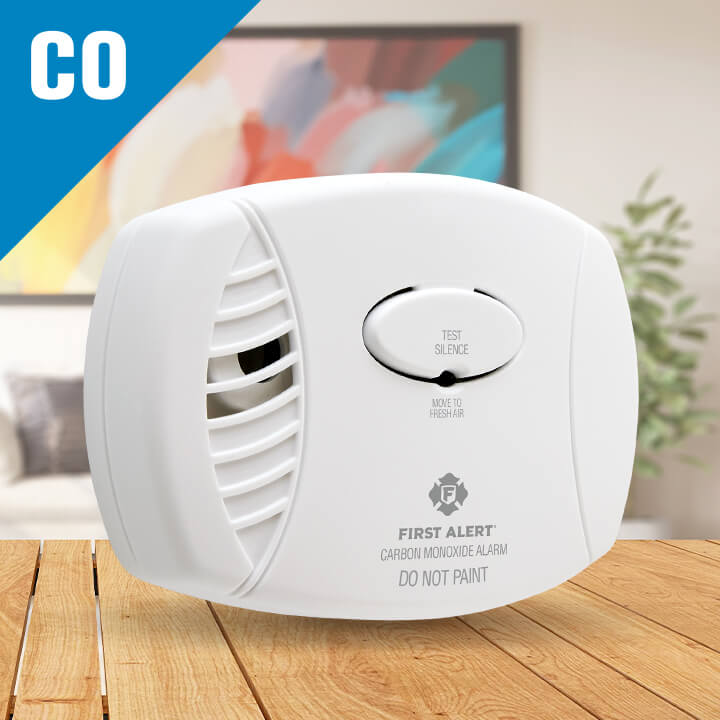 Product image of CO605 - Plug-In CO Alarm with Battery Backup